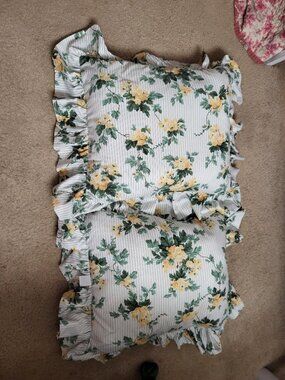 Pillows, Set of 2, 15 x 20